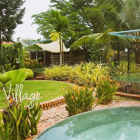 Fuga Village Beachgetaway Malacca Exterior photo